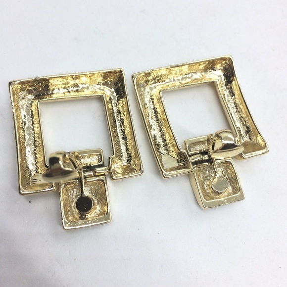 VINTAGE 80S GREEN GOLD TONE SQUARE DOOR KNOCKER CLIP ON EARRINGS - Picture 11 of 12